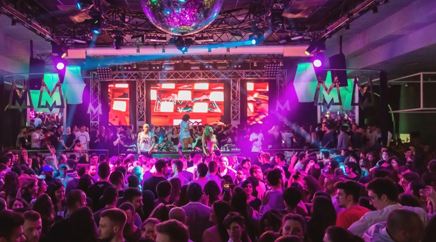 Top Entertainment Night Spots: Must-Visit Places For After-Dark Fun